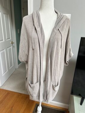 Barefoot Dreams Short Sleeve Hooded Zip Cardigan - Light Taupe